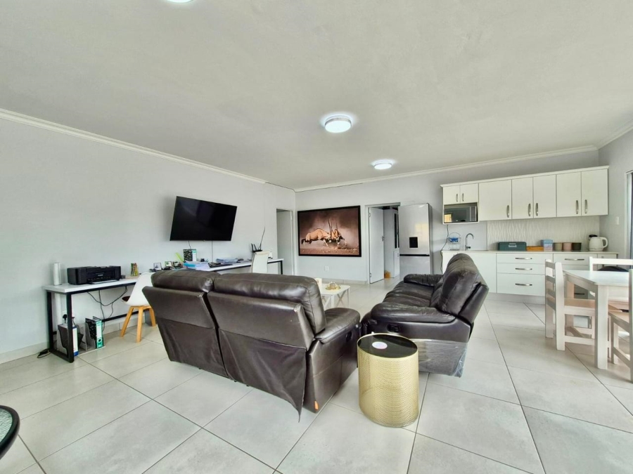 5 Bedroom Property for Sale in Monte Christo Western Cape